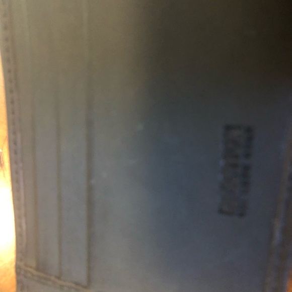 Black Kenneth Cole leather bifold wallet - Picture 5 of 6